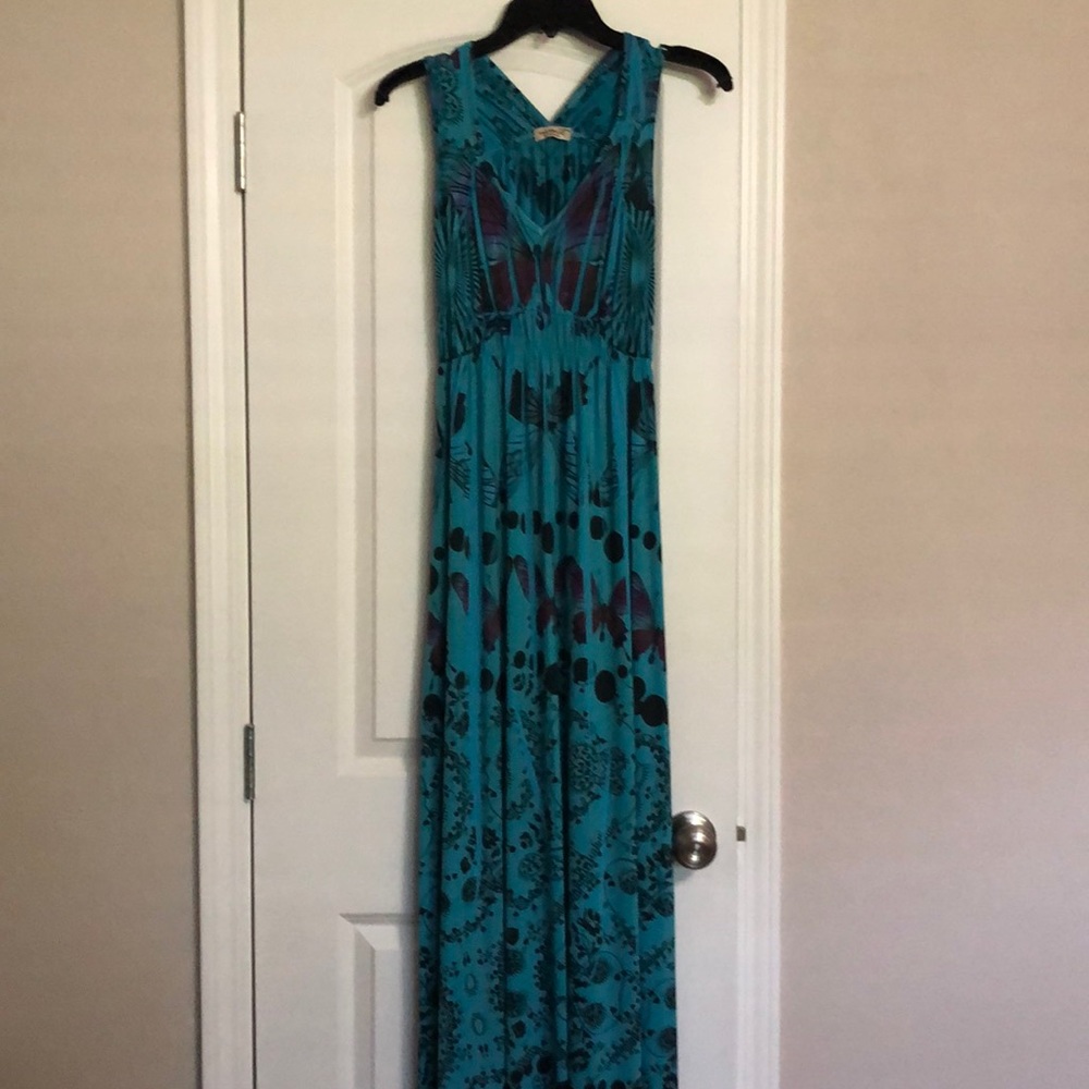 Long sleeveless sundress